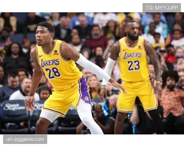 从数据到执行:复盘湖人三月连胜期间,如何通过“哈姆体系”提升防守侵略性 从数据到执行:复盘湖人三月连胜期间,如何通过“哈姆体系”提升防守侵略性