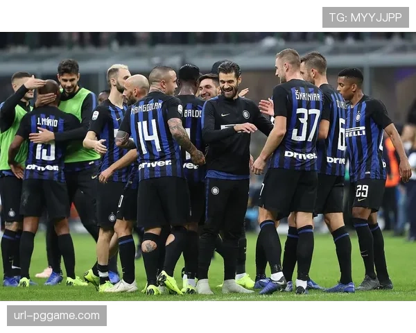 战术复盘:从数据看那不勒斯如何通过中场绞杀战术逼平AC米兰 战术复盘:从数据看那不勒斯如何通过中场绞杀战术逼平AC米兰